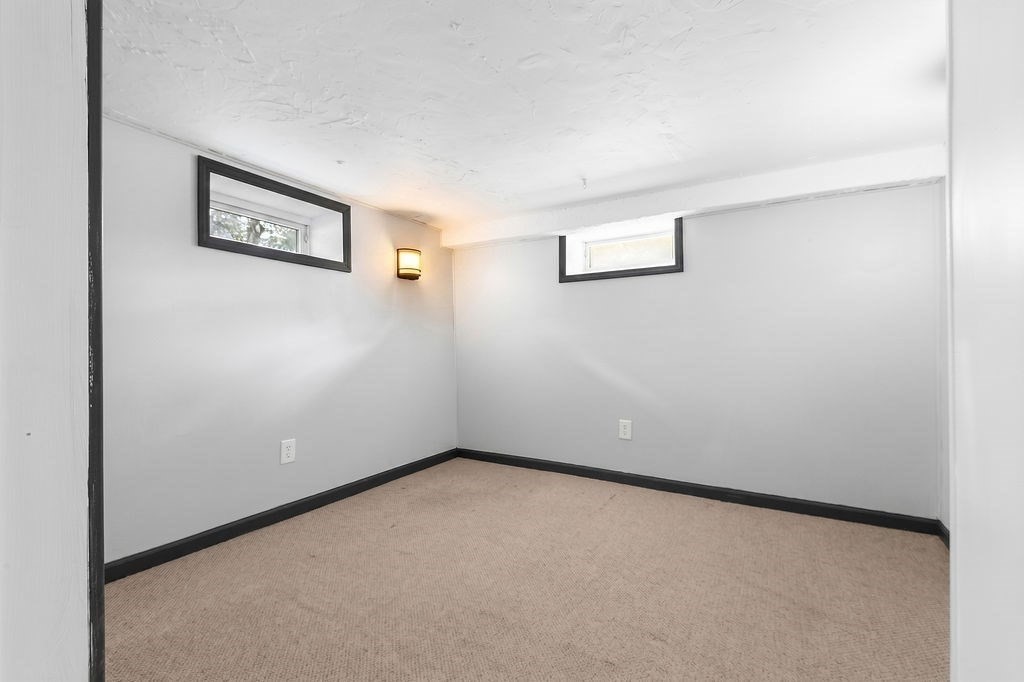40 Sycamore Street Brockton, MA 02301 - Photo 27 of 36