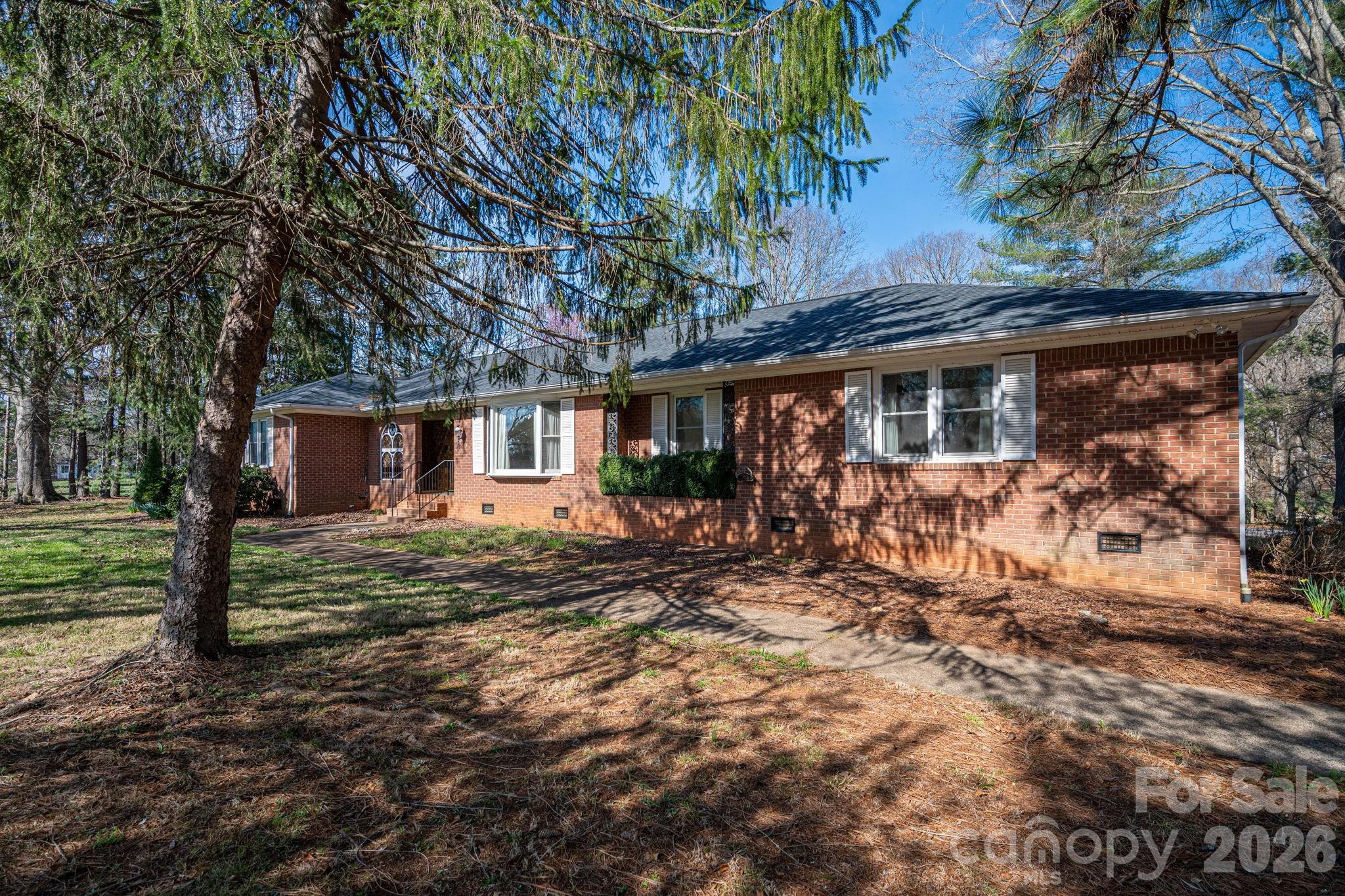 221 Lee Black Road Cherryville, NC 28021 - Photo 3 of 48