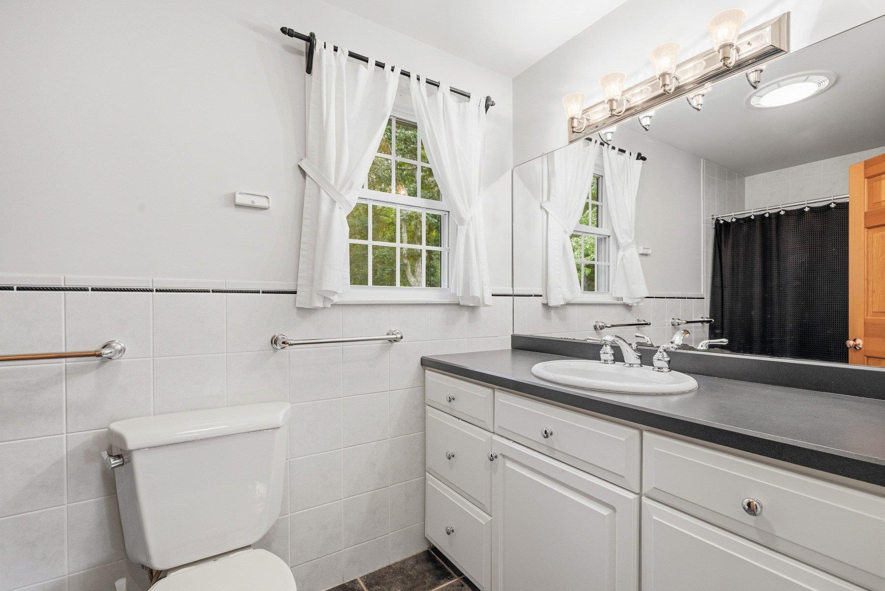 42 Harding Road Portsmouth, NH 03801 - Photo 31 of 37 Gallery Image 31