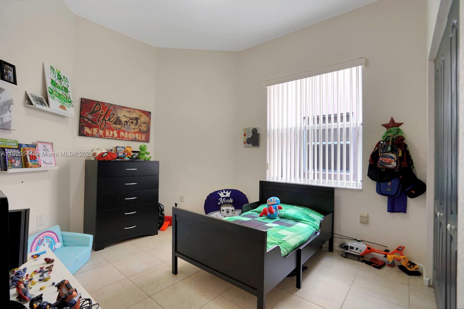 1057 Northeast 40th Road Homestead, FL 33033 - Photo 12 of 14 Gallery Image 12