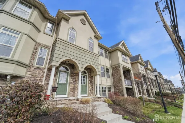 $4,900 | 704 Green Lane, Union, NJ 07083