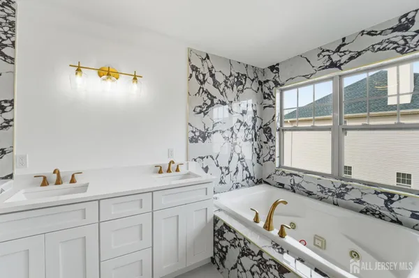 $4,900 | 704 Green Lane, Union, NJ 07083