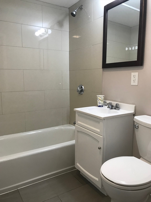 46 Waverly Street, Unit B Boston, MA 02119 - Photo 7 of 7