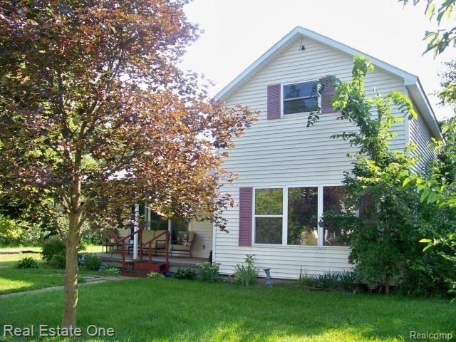 276 North St John Road Highland, MI 48357 - Photo 1 of 31