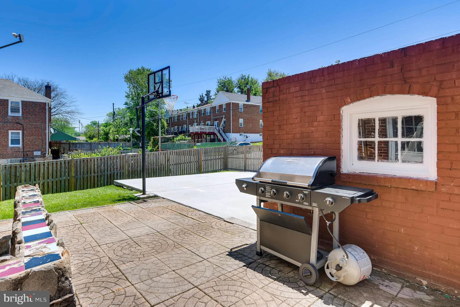 1635 Kingsway Road Baltimore, MD 21218 - Photo 18 of 27 Exterior (Rear)