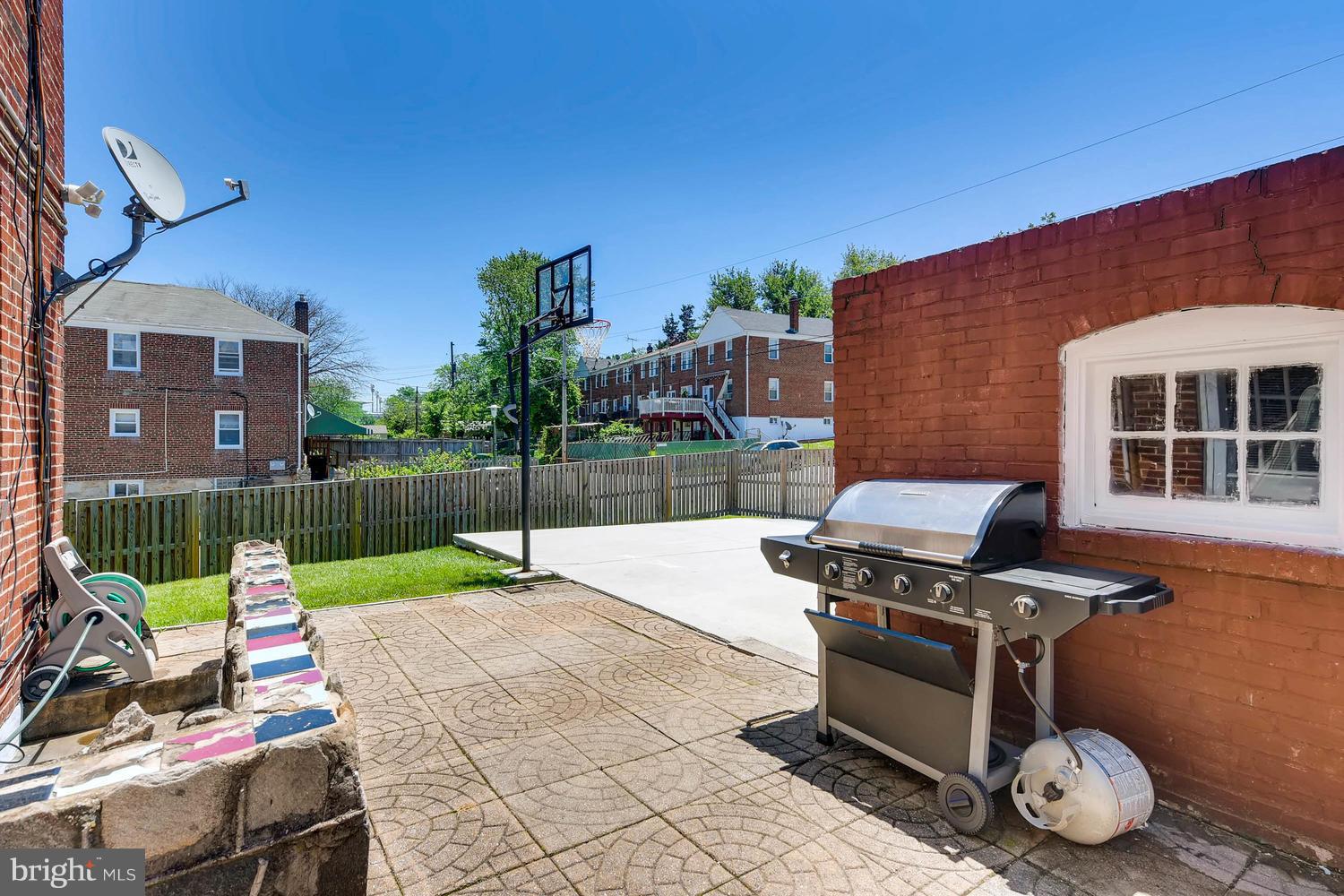 1635 Kingsway Road Baltimore, MD 21218 - Photo 19 of 27 Exterior (Rear)