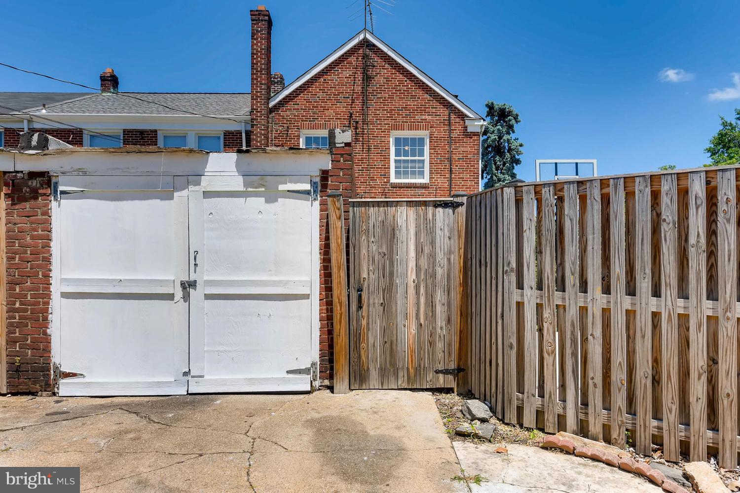 1635 Kingsway Road Baltimore, MD 21218 - Photo 22 of 27 Exterior (Rear)