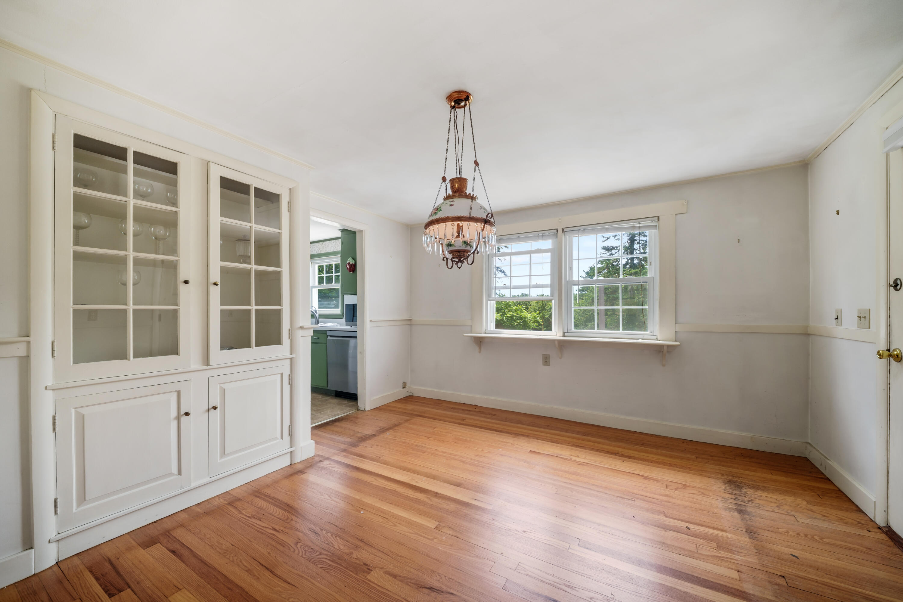 157 Old Road Eliot, ME 03903 - Photo 4 of 46 Dining Room with built insd