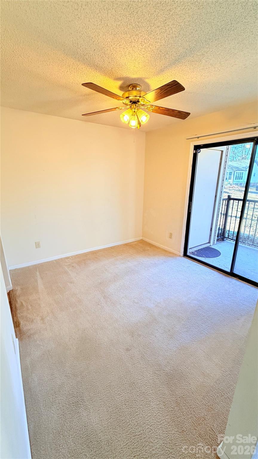 11048 Cedar View Road Charlotte, NC 28226 - Photo 4 of 15