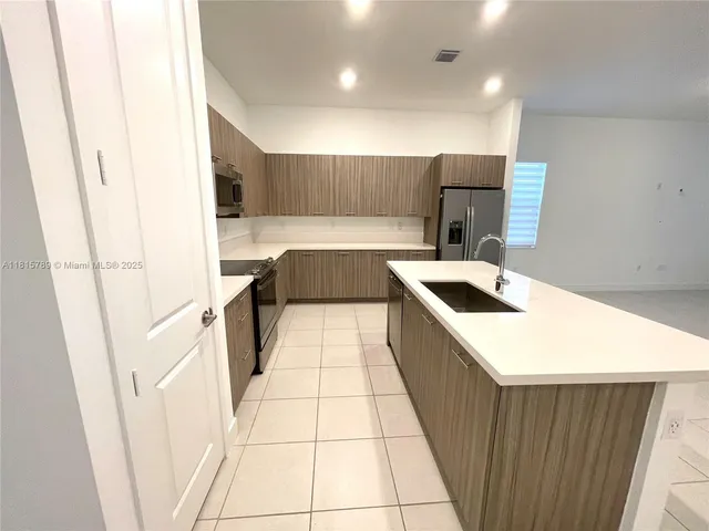 $4,600 | 4506 Southwest 174th Avenue, Unit 4506, Miramar, FL 33029