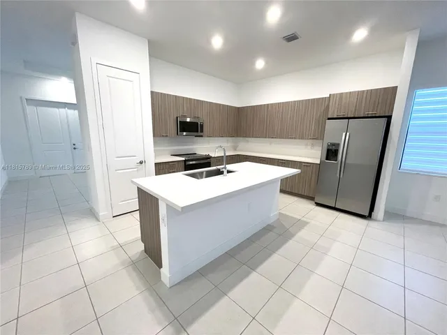 $4,600 | 4506 Southwest 174th Avenue, Unit 4506, Miramar, FL 33029