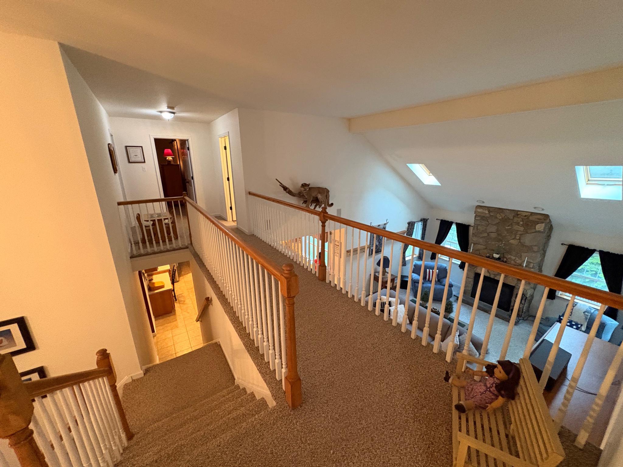 52 Hess Road Boyertown, PA 19512 - Photo 41 of 101 Upper floor landing