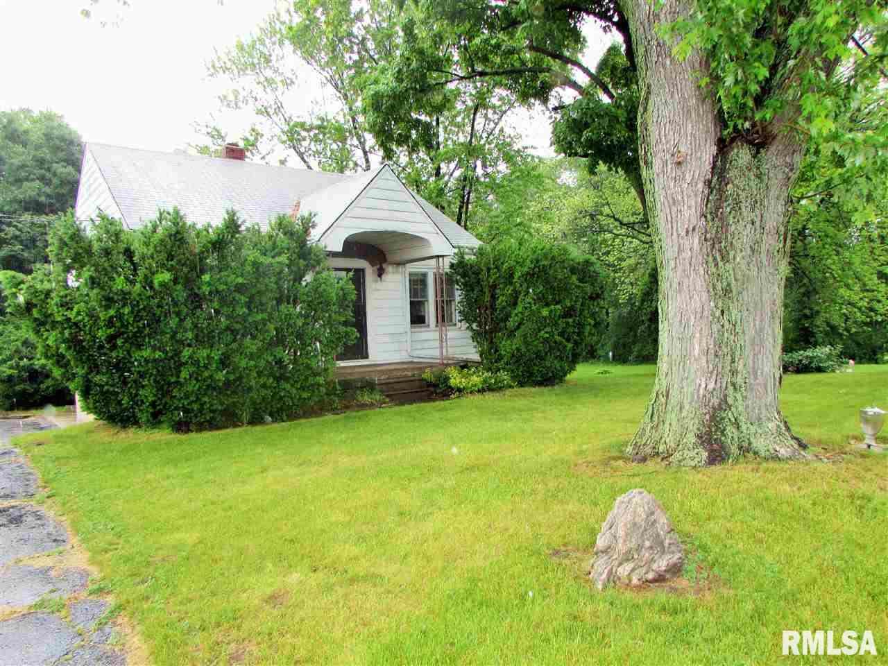 5819 West Sutliff Road Peoria, IL 61607 - Photo 2 of 23