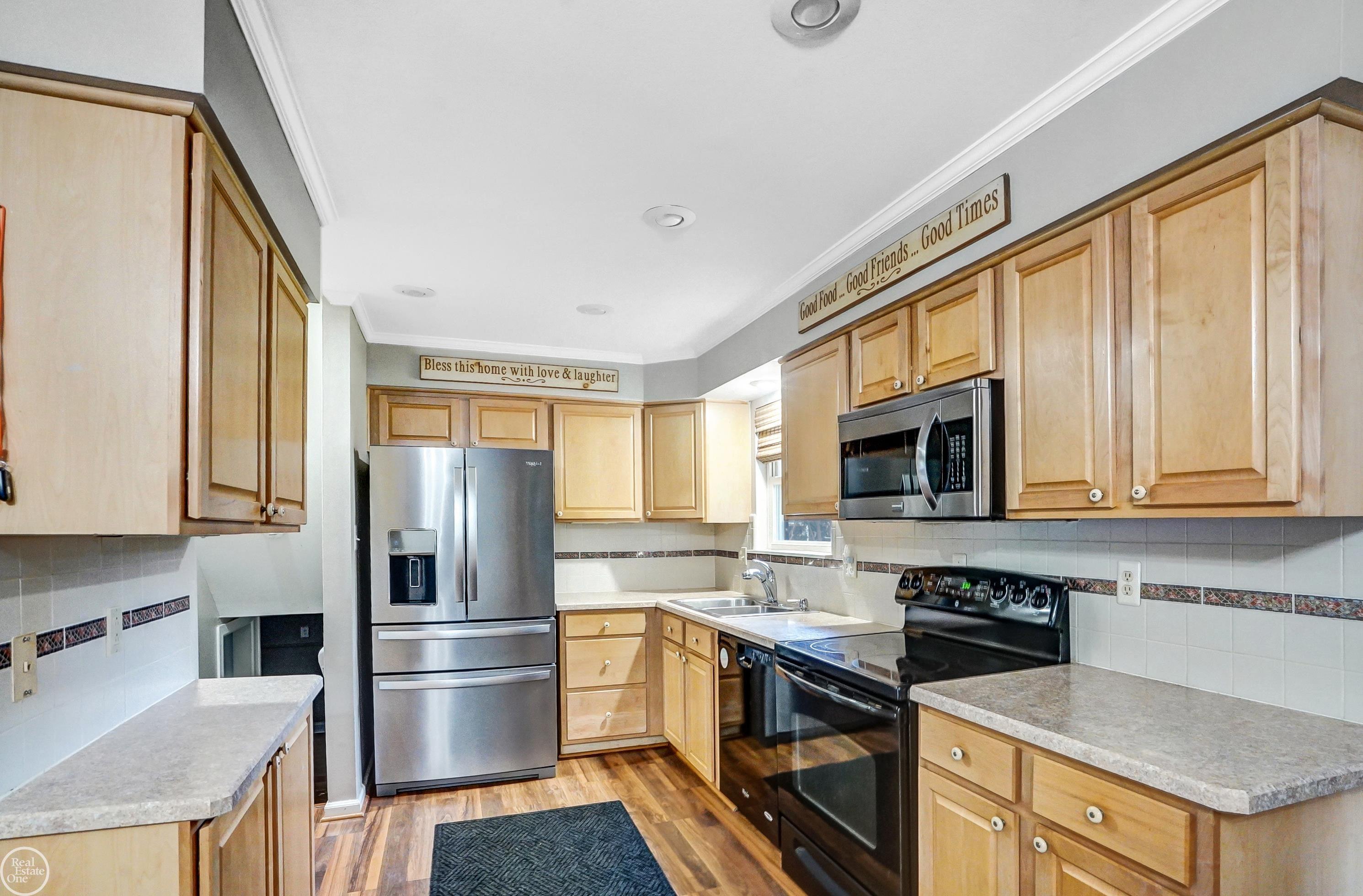 31701 West 13 Mile Road Farmington Hills, MI 48334 - Photo 15 of 29