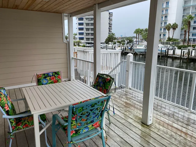 $3,850 | 445 Gulf Shore Drive, Unit 7, Destin, FL 32541