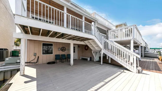 $3,850 | 445 Gulf Shore Drive, Unit 7, Destin, FL 32541