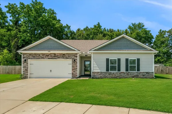 $2,400 | 340 Driftwood Loop, Oakland, TN 38060