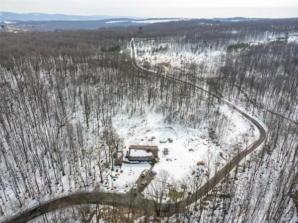 $415,000 | 660 Clinton Lane, White, PA 15490