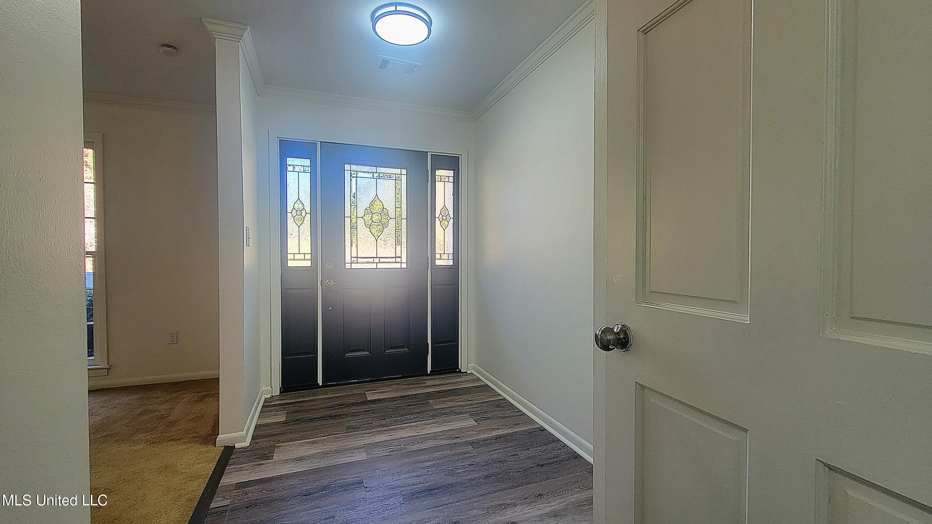 517 North Hills Street Meridian, MS 39305 - Photo 16 of 40 20251115_121128