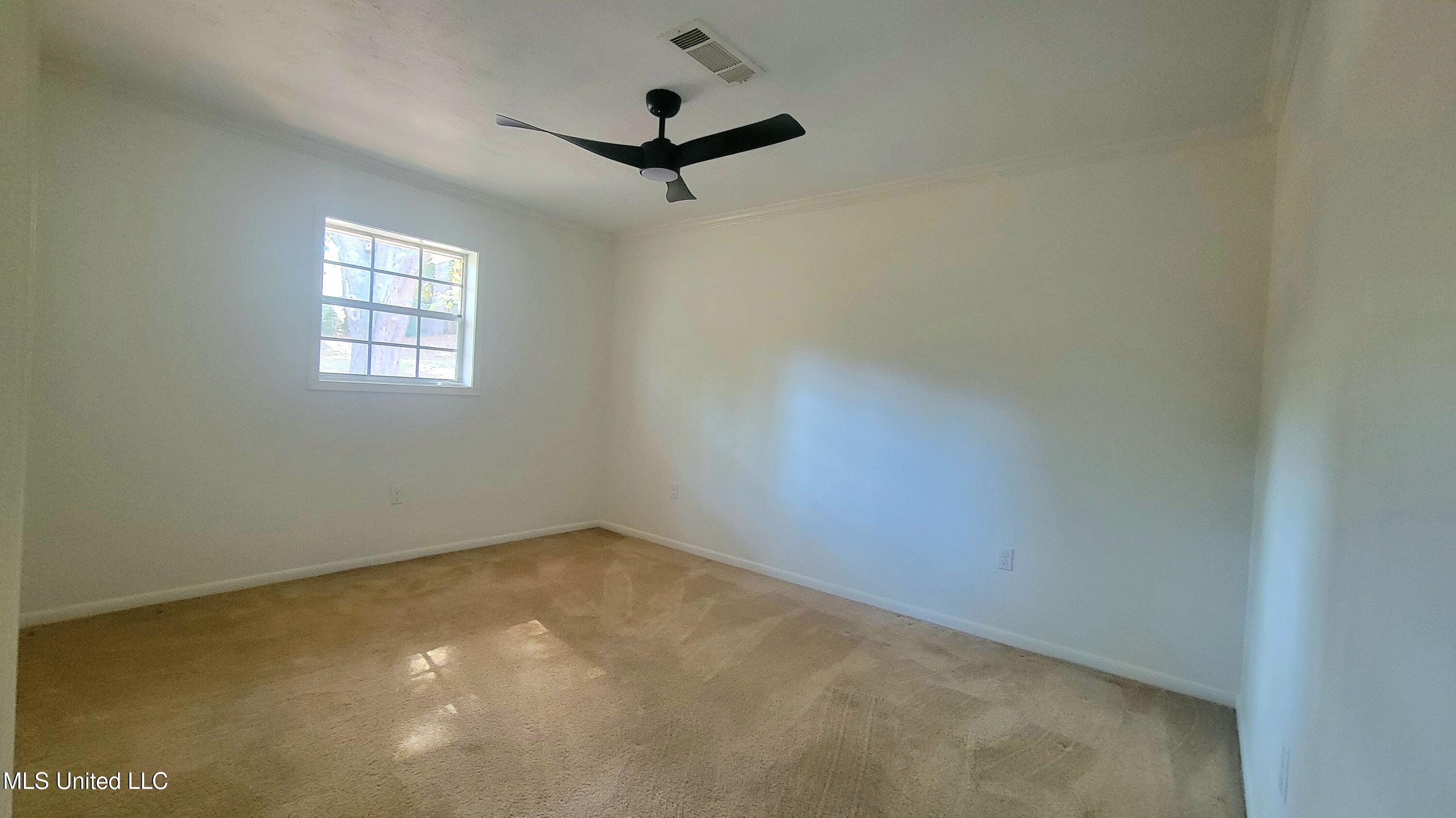 517 North Hills Street Meridian, MS 39305 - Photo 29 of 40 20251115_121723