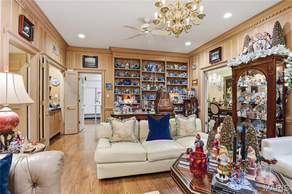 11 Chatfield Place Road Creve Coeur, MO 63141 - Photo 13 of 36