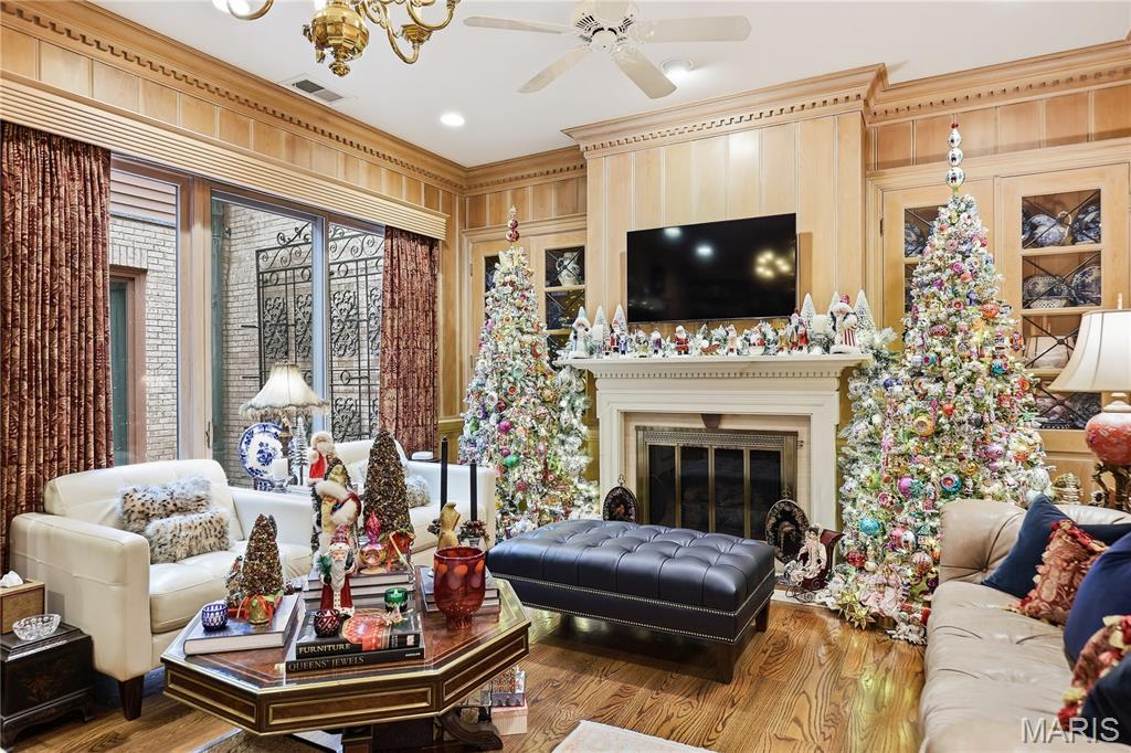 11 Chatfield Place Road Creve Coeur, MO 63141 - Photo 15 of 41
