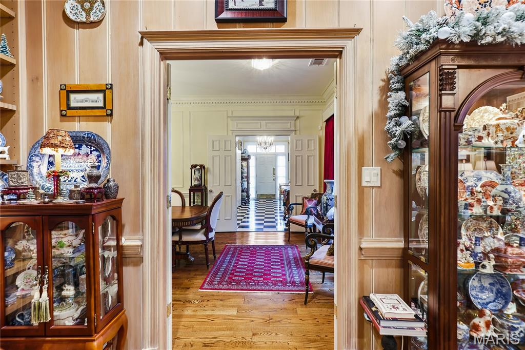 11 Chatfield Place Road Creve Coeur, MO 63141 - Photo 18 of 41