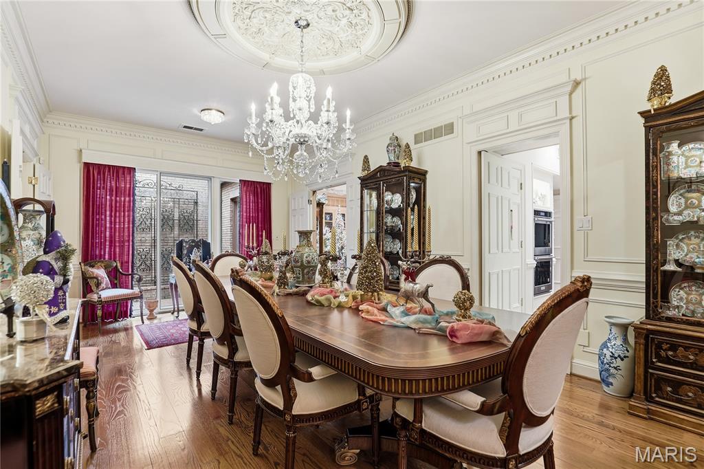 11 Chatfield Place Road Creve Coeur, MO 63141 - Photo 10 of 36