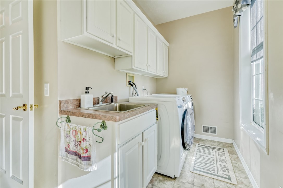 10 Skidmore Road Sweden, NY 14559 - Photo 11 of 38