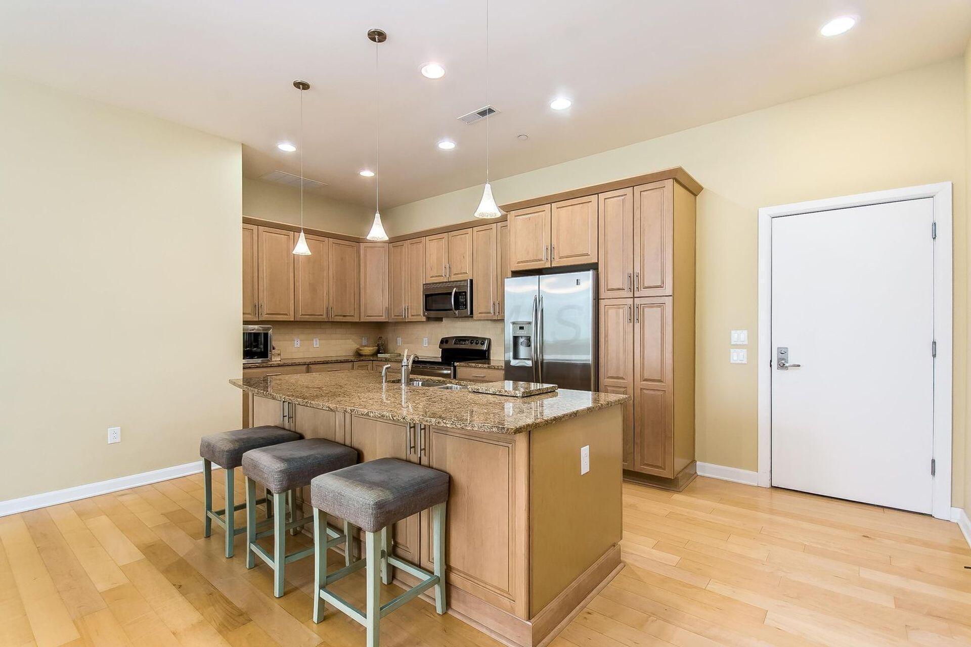 300 West Spring Street, Unit 301 Columbus, OH 43215 - Photo 9 of 19 021_80801220200781734000000-o