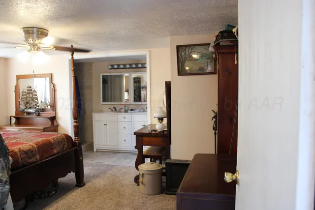 $365,000 | 4431 County Road 18, Clarendon, TX 79226