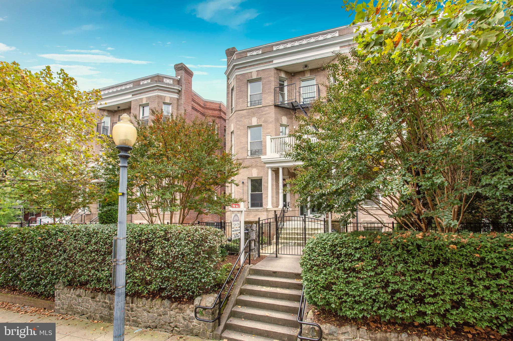 1108 Columbia Road Northwest, Unit 302 Washington, DC 20009 - Photo 2 of 25