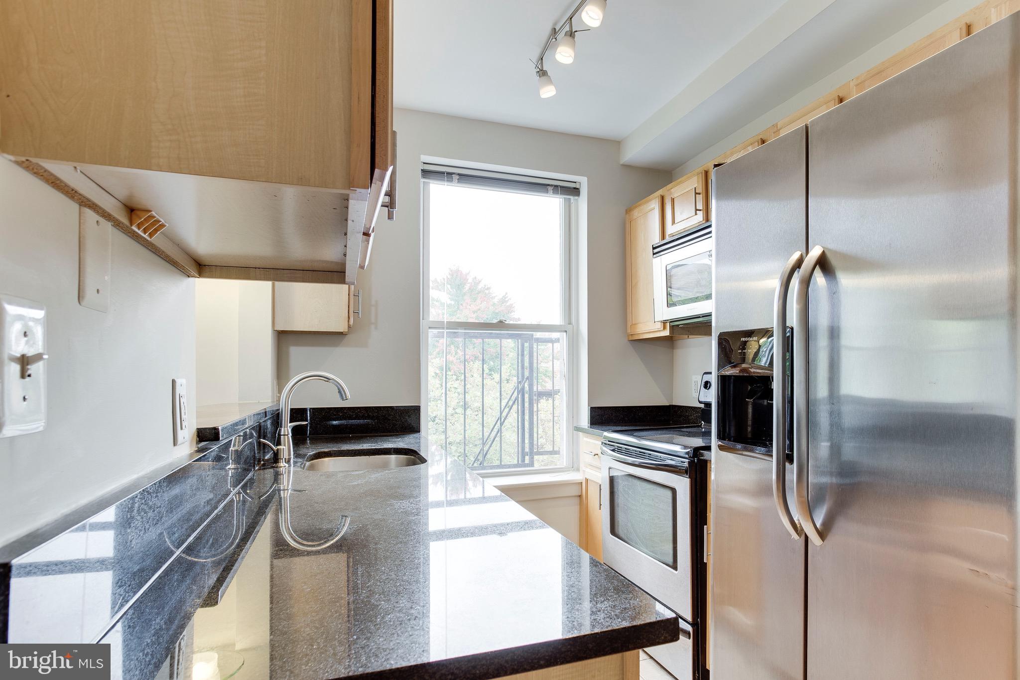 1108 Columbia Road Northwest, Unit 302 Washington, DC 20009 - Photo 12 of 25