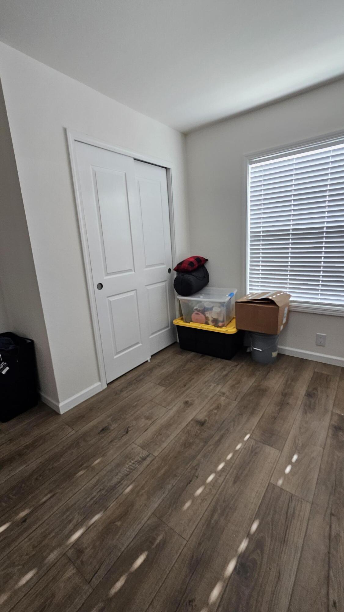 900 East Rankin Road, Unit 162 Tulare, CA 93274 - Photo 9 of 15 900 E Rankin Avenue - Bed 2.2