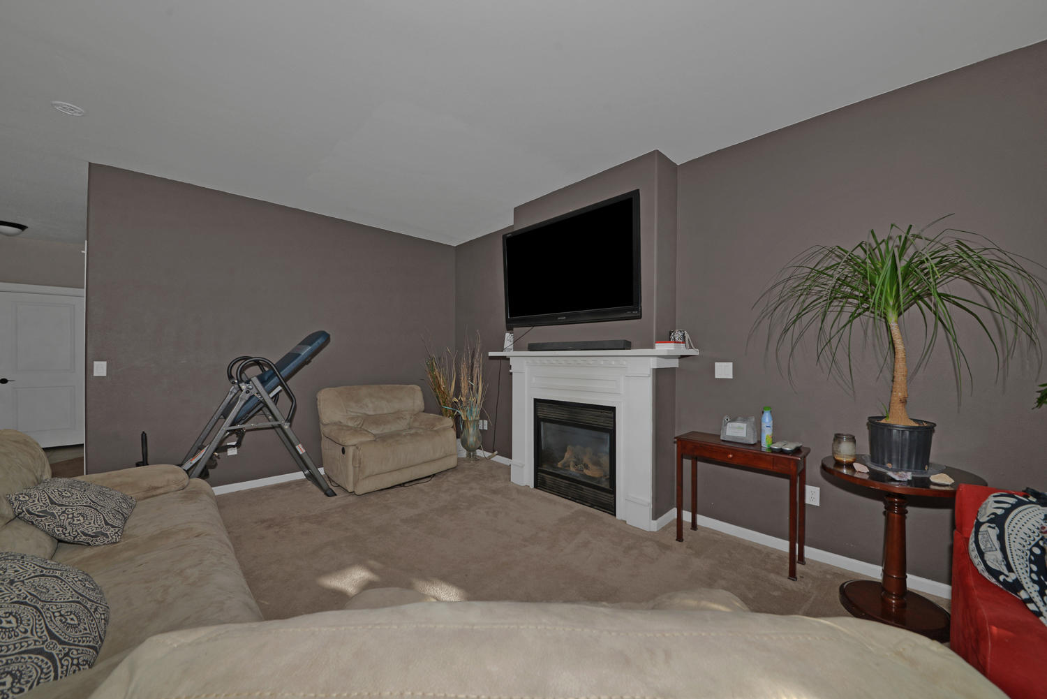 20375 Rocca Way Bend, OR 97702 - Photo 5 of 24 20375 Rocca Way-6 (1)