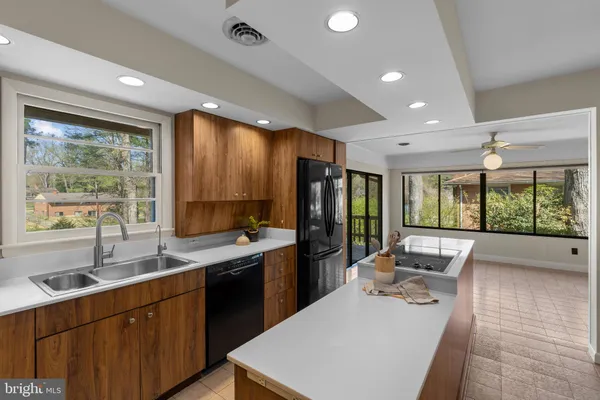 $625,000 | 9714 Frederick Road, Ellicott City, MD 21042