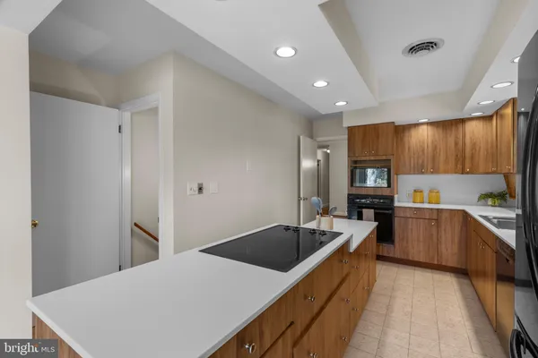 $625,000 | 9714 Frederick Road, Ellicott City, MD 21042