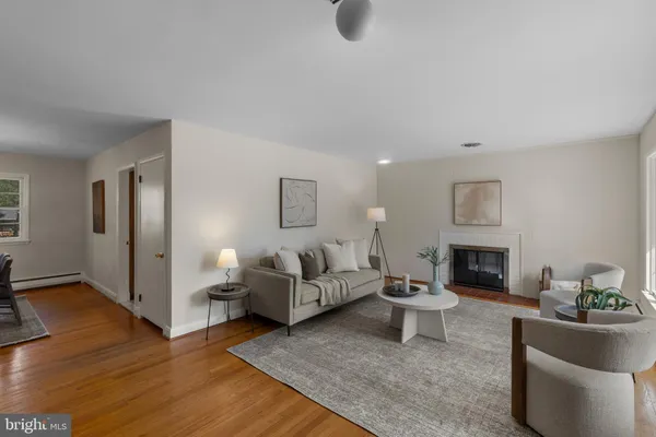 $625,000 | 9714 Frederick Road, Ellicott City, MD 21042