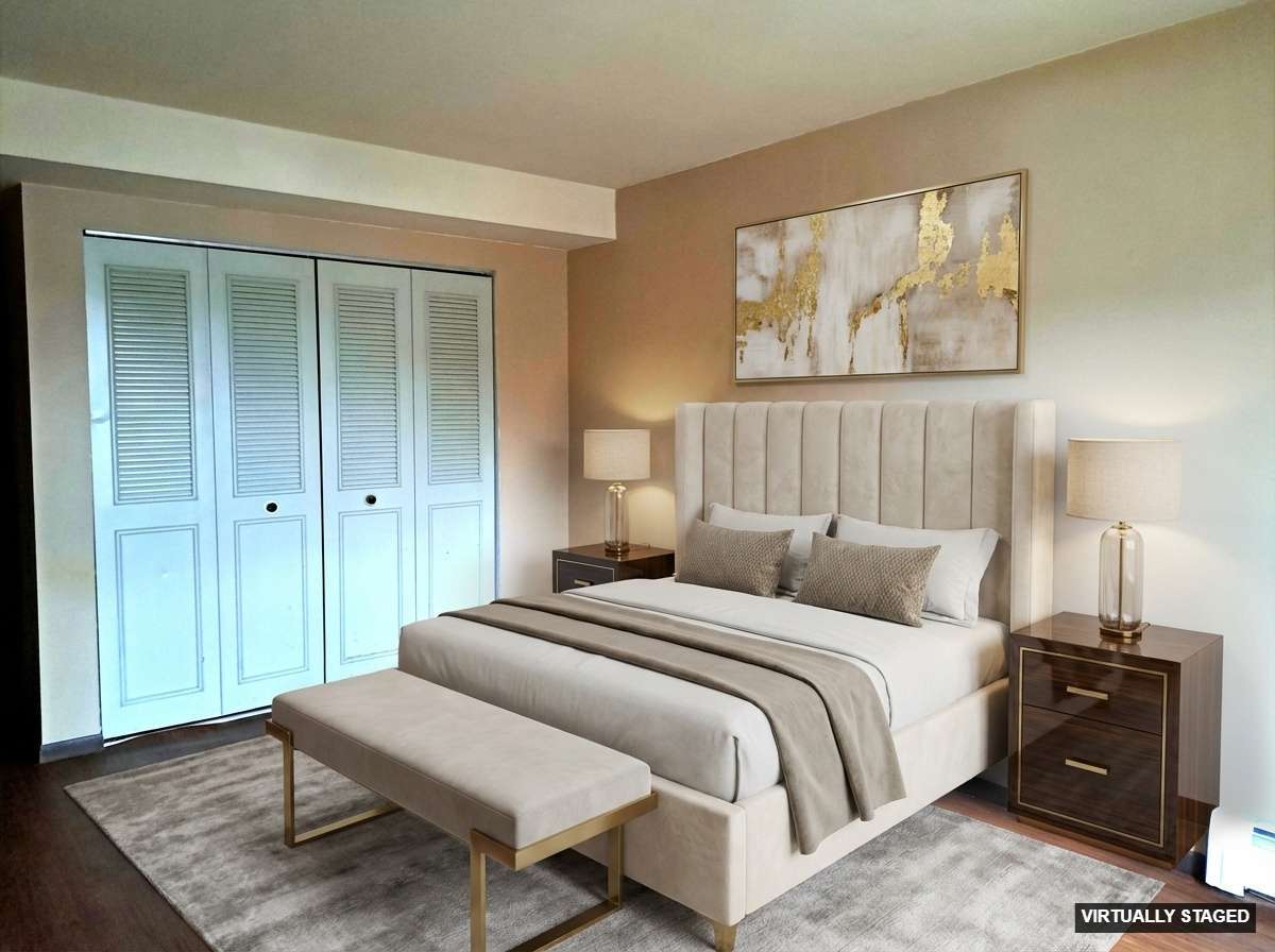 13 Timber Lane, Unit 1 Vernon Hills, IL 60061 - Photo 8 of 13 a bedroom with a bed and a window