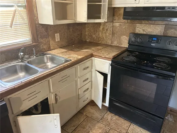 $88,000 | 7615 East 48th Street, Kansas City, MO 64129