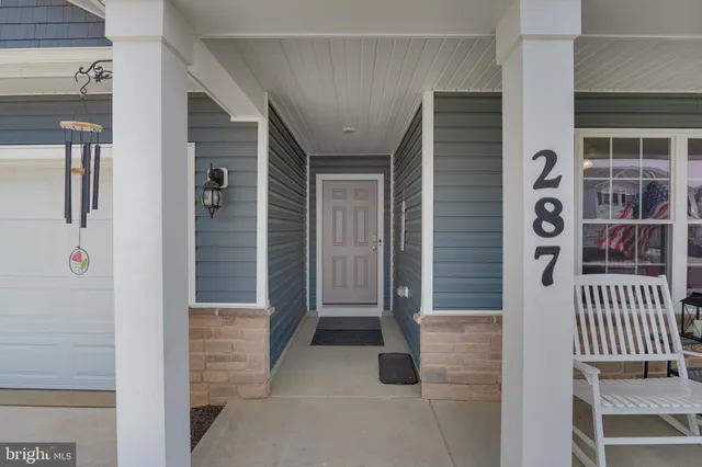 $364,900 | 287 Aylesbury Lane, Martinsburg, WV 25403