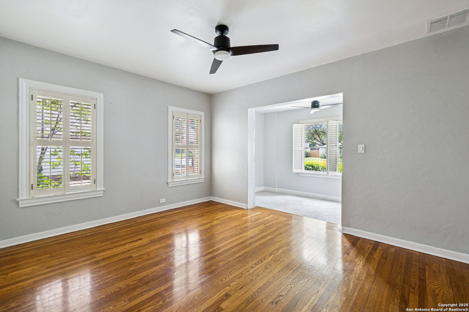 102 Nacogdoches Road San Antonio, TX 78209 - Photo 38 of 45