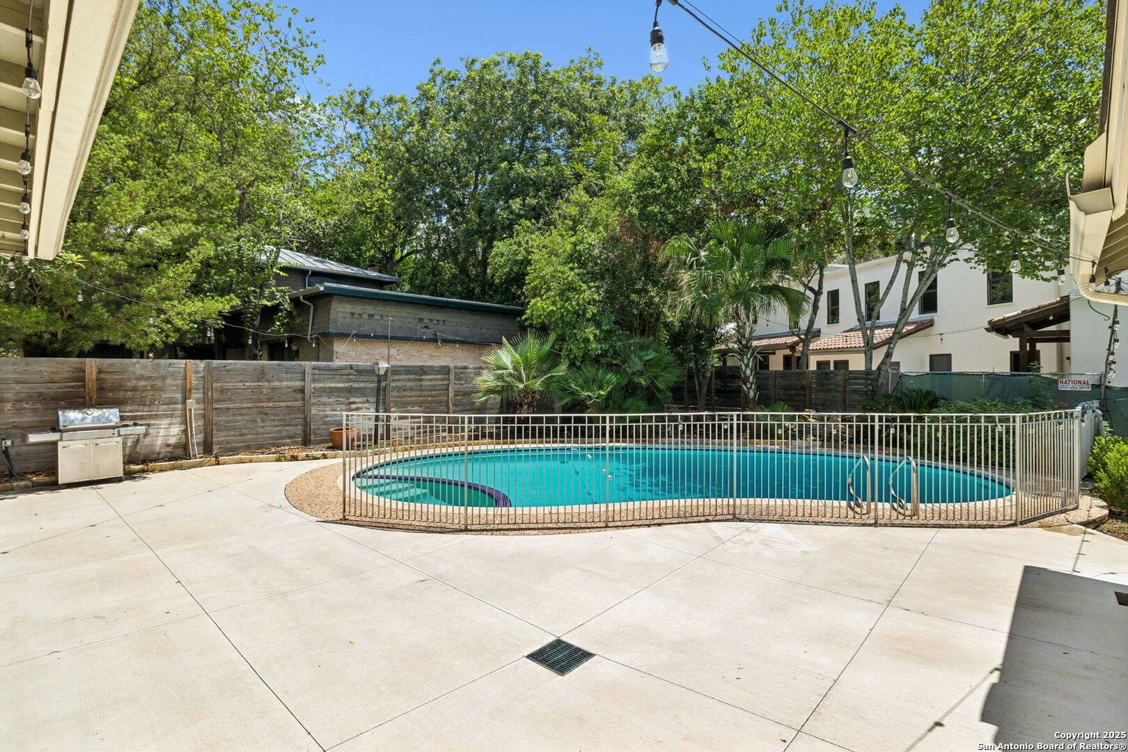 102 Nacogdoches Road San Antonio, TX 78209 - Photo 42 of 45