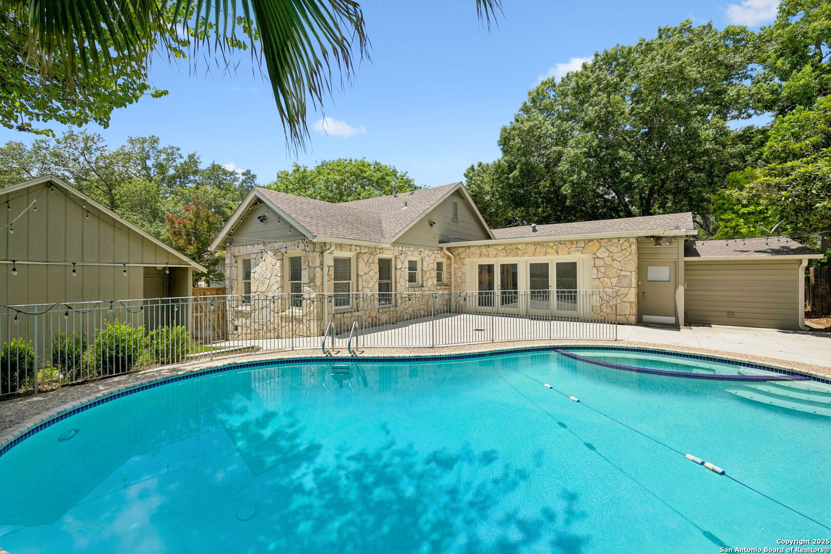 102 Nacogdoches Road San Antonio, TX 78209 - Photo 43 of 45