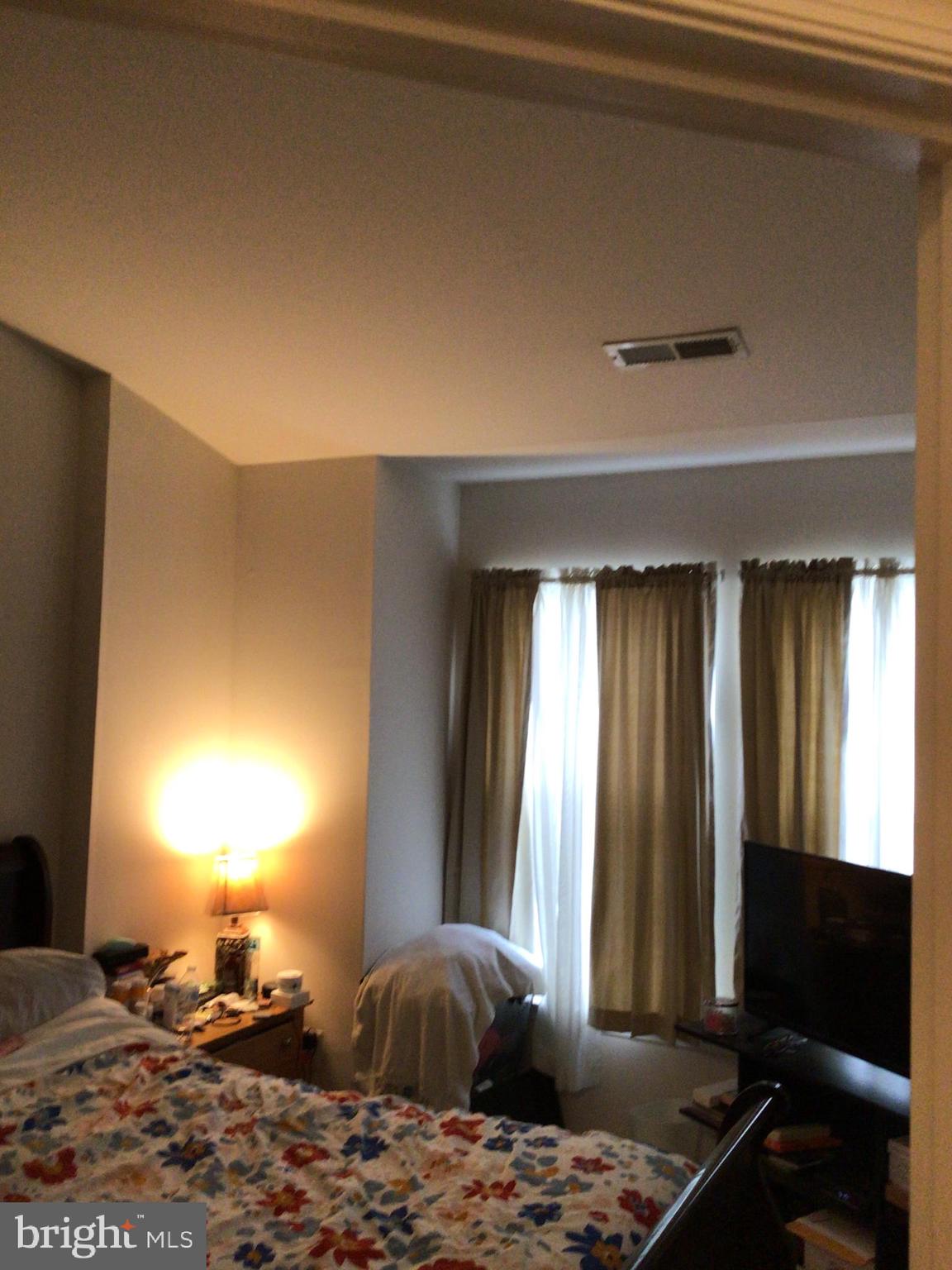834 Lowe Road Baltimore, MD 21220 - Photo 20 of 39 Second Bedroom