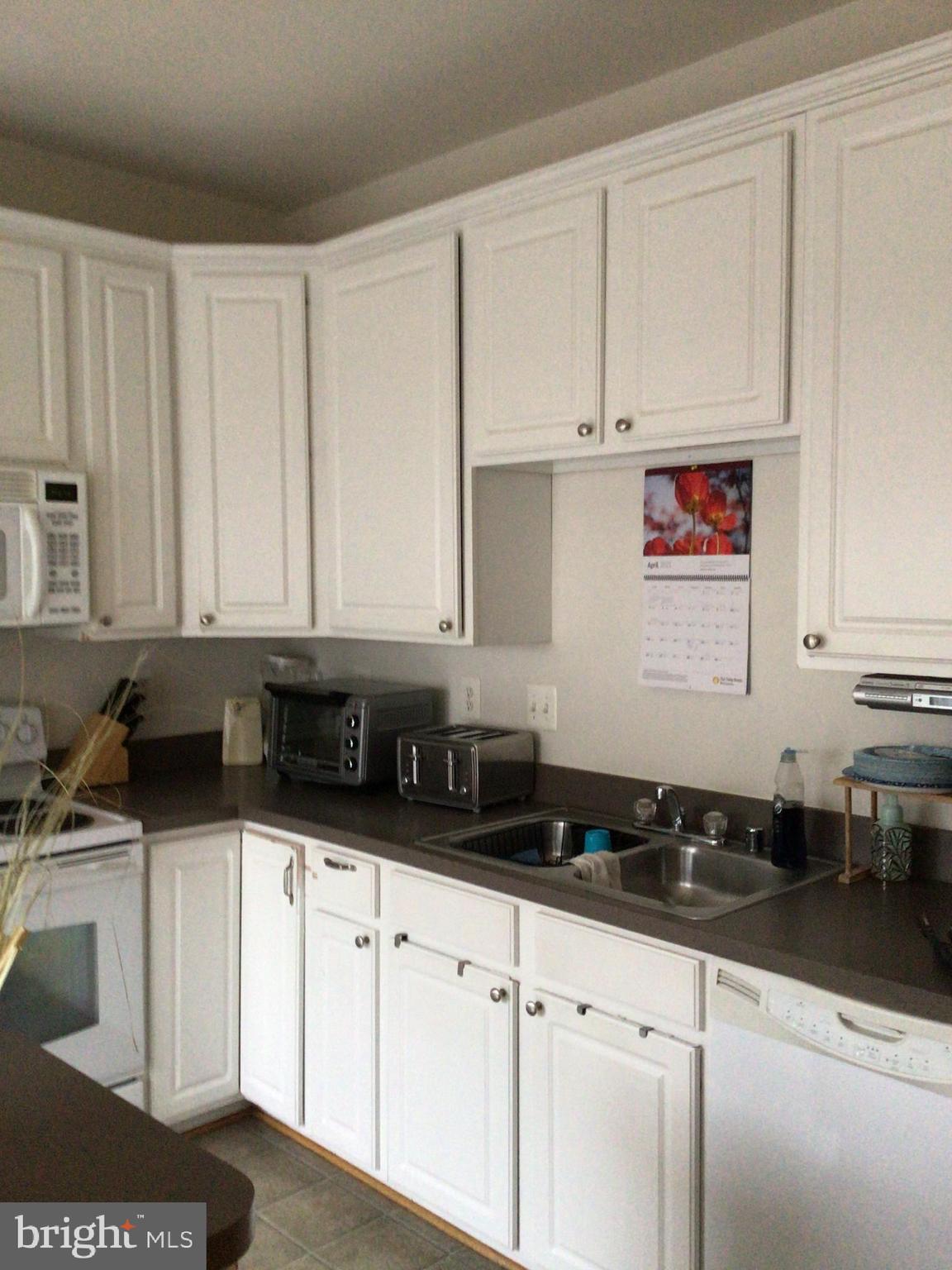 834 Lowe Road Baltimore, MD 21220 - Photo 25 of 39 Kitchen