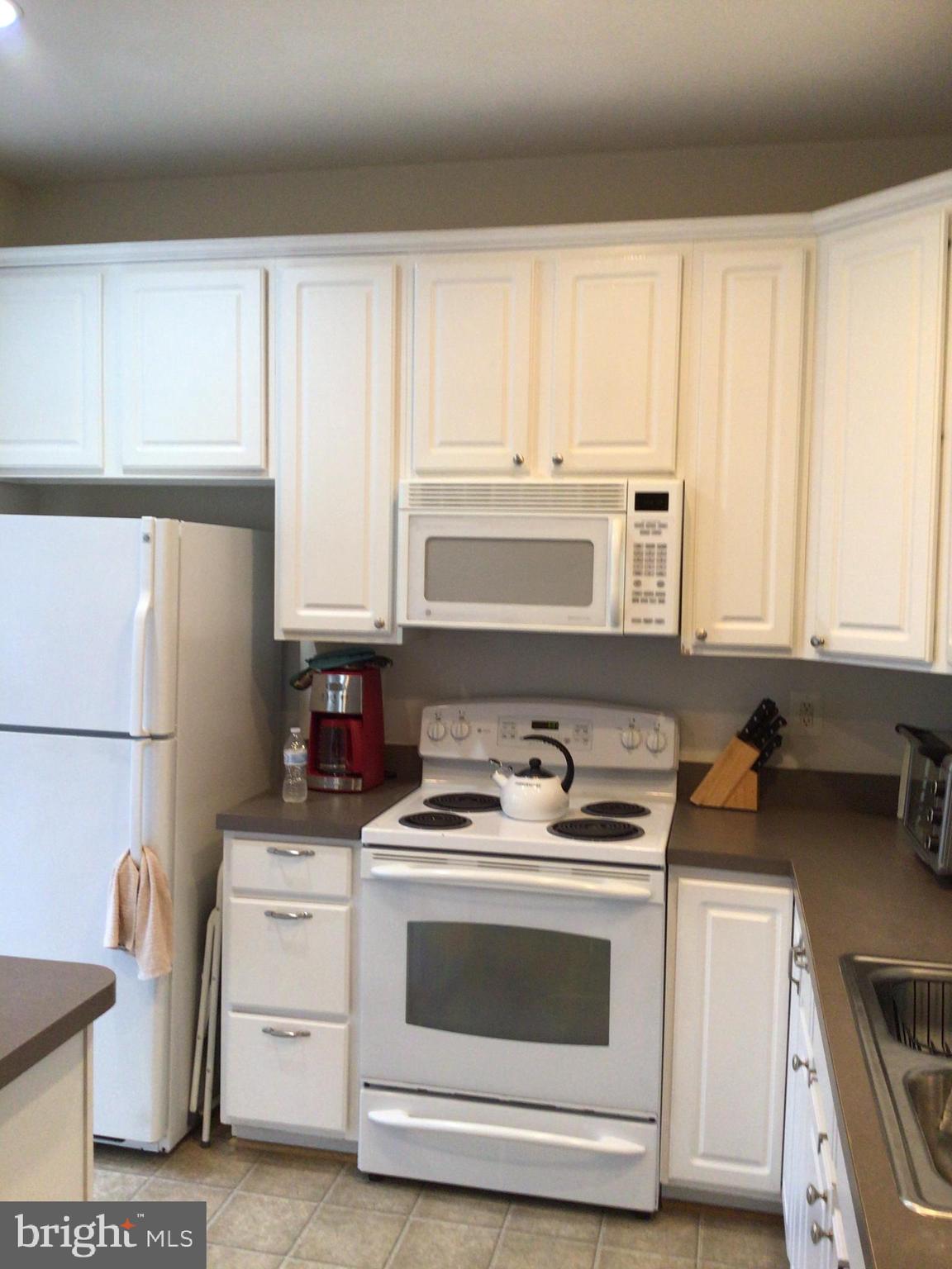 834 Lowe Road Baltimore, MD 21220 - Photo 27 of 39 Kitchen