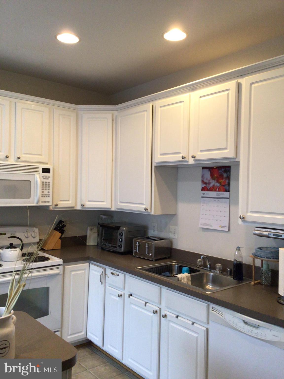 834 Lowe Road Baltimore, MD 21220 - Photo 29 of 39 Kitchen