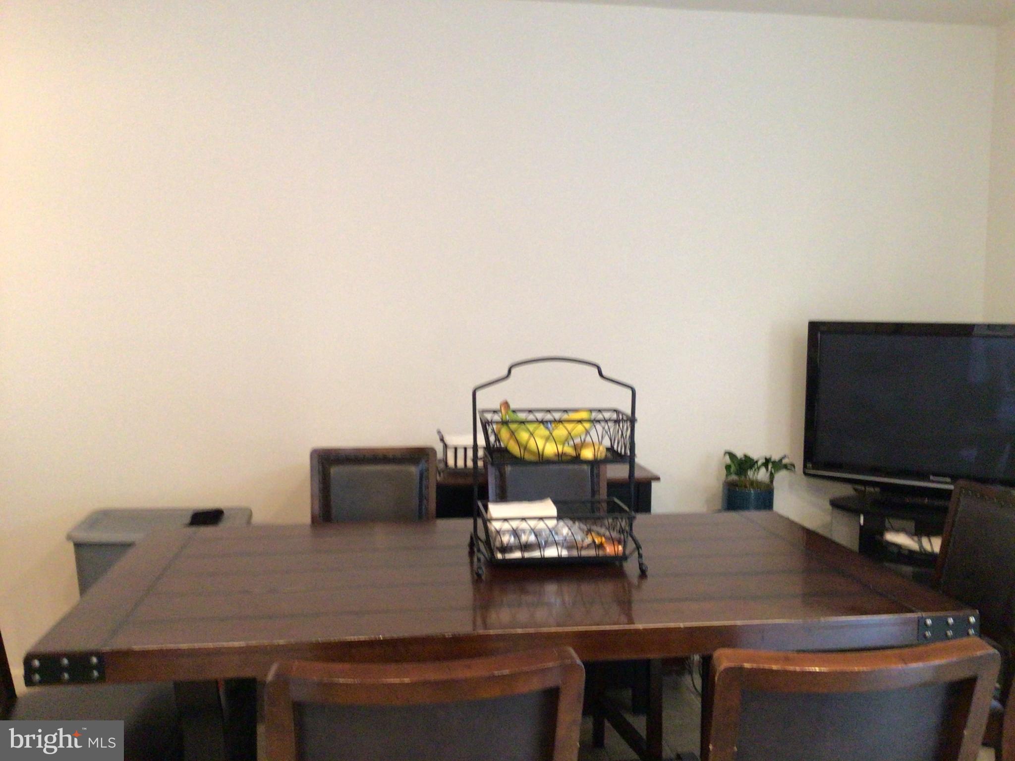 834 Lowe Road Baltimore, MD 21220 - Photo 30 of 39 Eat-In Kitchen area (Country Kitchen)