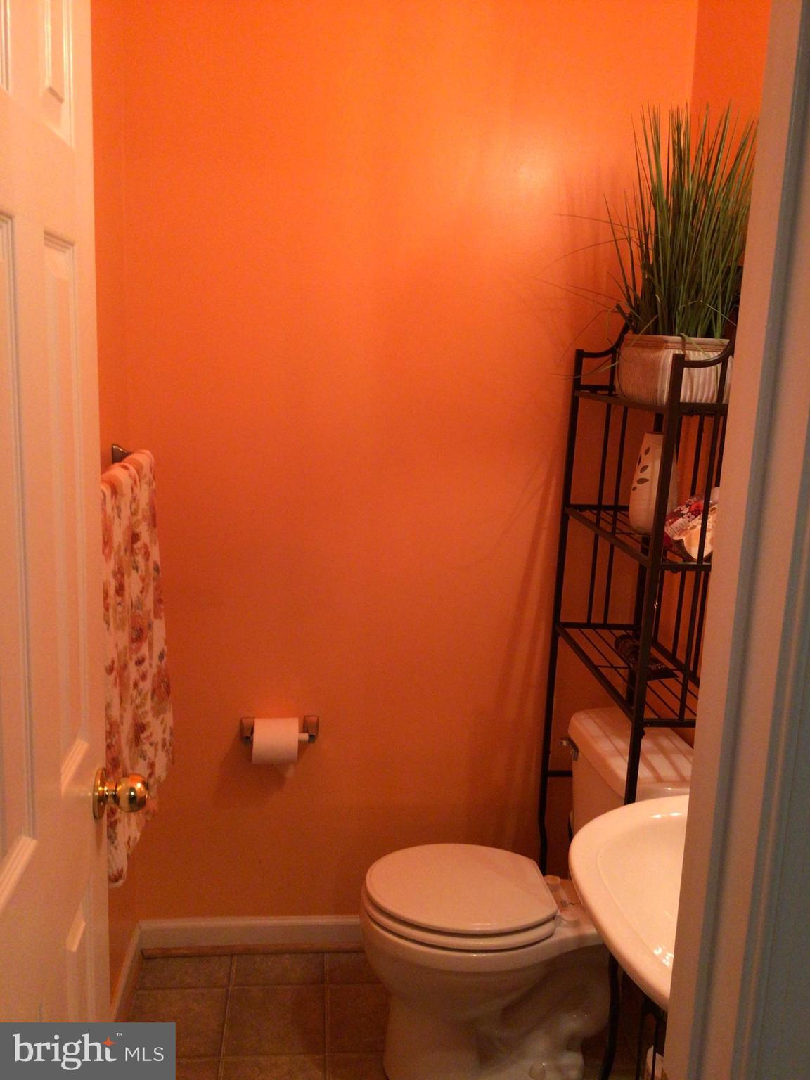 834 Lowe Road Baltimore, MD 21220 - Photo 33 of 39 Powder Room main level